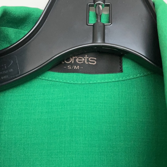 Set (shirt & shorts) - Picture 5 of 11